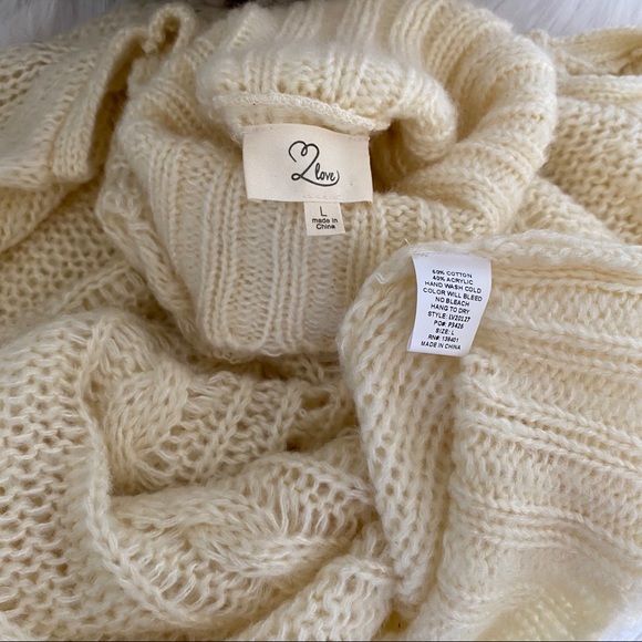 SOLD🤍ᴄʀᴇᴀᴍ ᴋɴɪᴛ ᴏᴘᴇɴ sʜᴏᴜʟᴅᴇʀ sᴡᴇᴀᴛᴇʀ - Picture 8 of 8